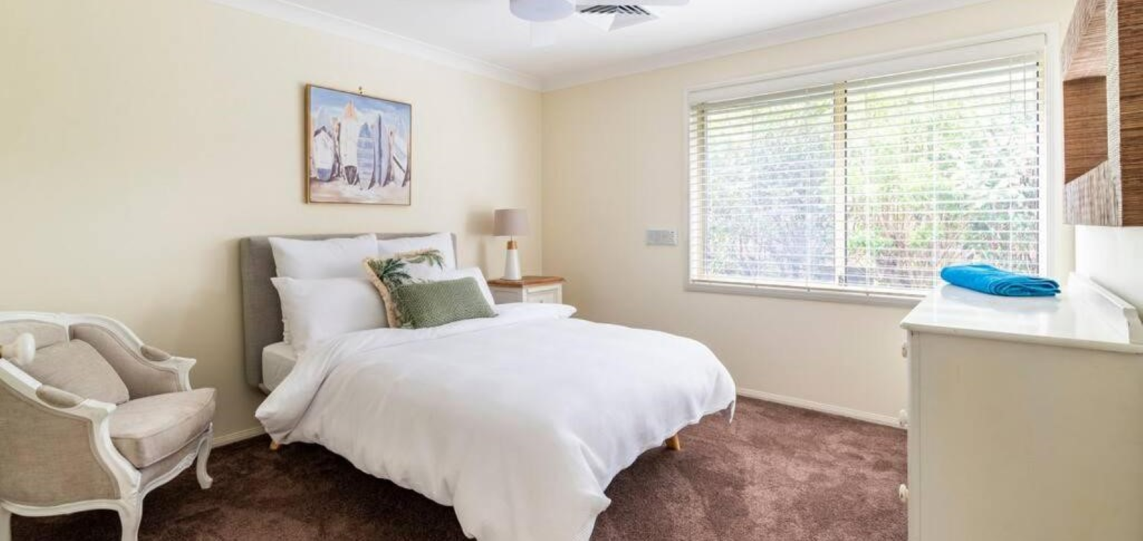 Lake Macquarie Rental Bed 3