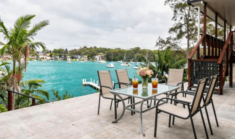 Outdoor Setting Lake House